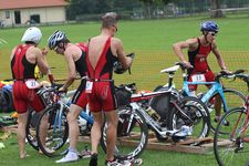 Männer I beim Wechsel Lauf - Rad