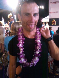 Wer a sagt, darf auch seine Zunge rausstecken :-)