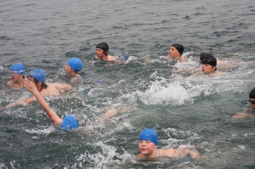 Die Kiddies beim Schwimmen