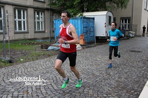 Andy is running in the rain ...