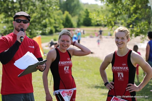 die Mädels werden interviewed - Virginie und Jule